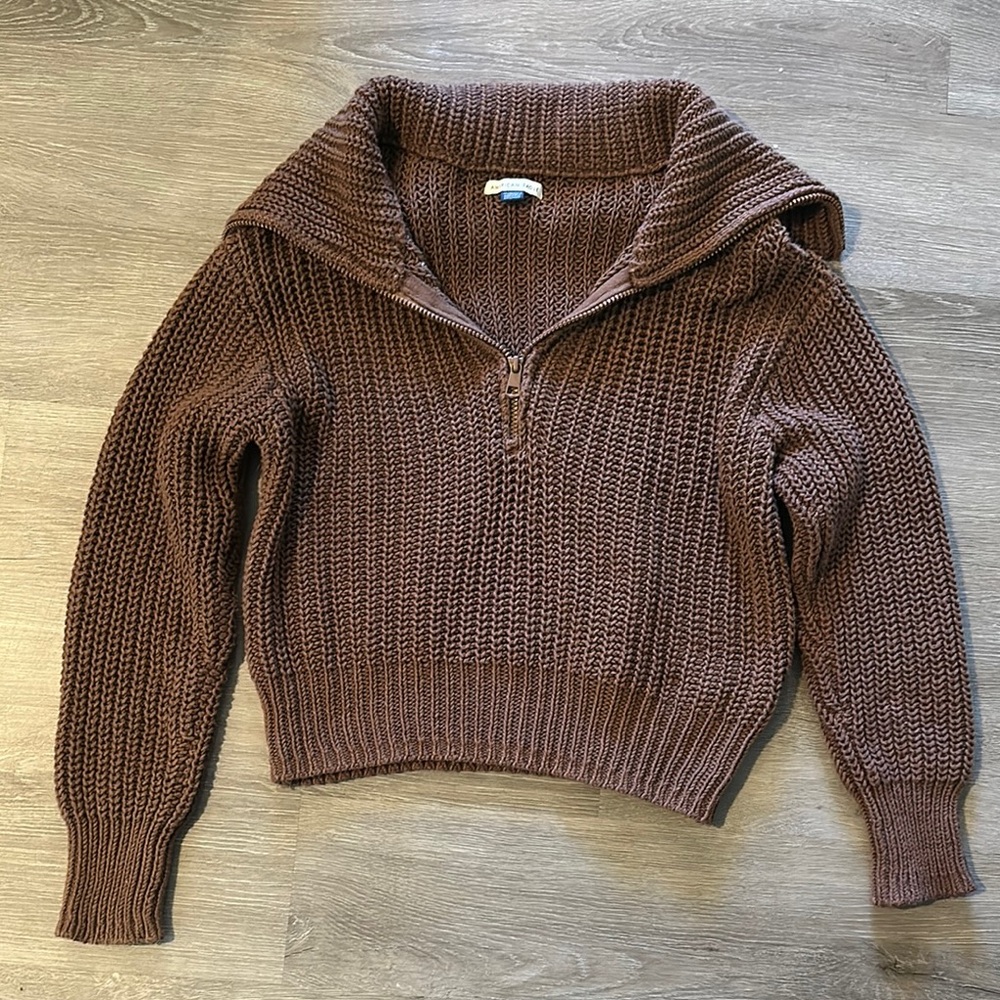 American Eagle Outfitters Brown Crew Neck Sweater with Chunky Knit